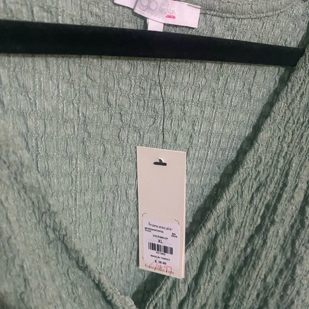 Wrap top - Picture 2 of 3